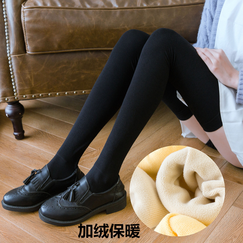 Vớ Nhung Dài Qua Gối Phối Lông Cừu Dày Dặn 70cm Thời Trang Thu Đông Cho Nữ