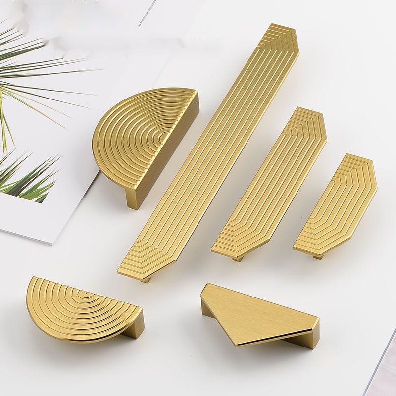 Tay Nắm Cửa Tủ Màu Vàng Sang Trọng