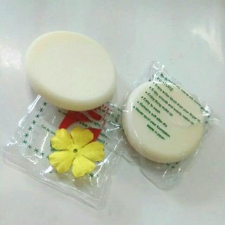 [GIÁ SIÊU RẺ] Bông phấn trang điểm Lyly Nhật Bản