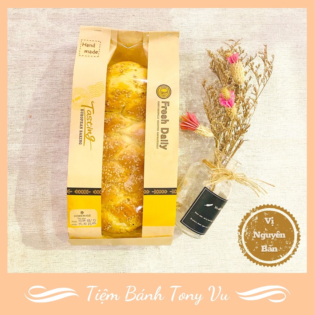 Bánh Mỳ Hoa Cúc 280g Ít Ngọt - Handmade