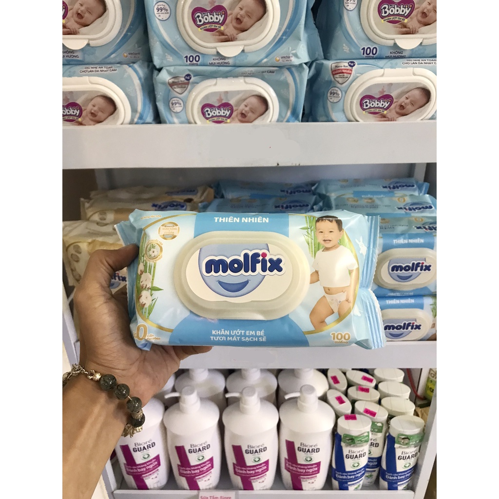 Khăn ướt Molfix thiên nhiên sạch khuẩn dịu nhẹ tươi mát với bông Organic tự nhiên 100 miếng