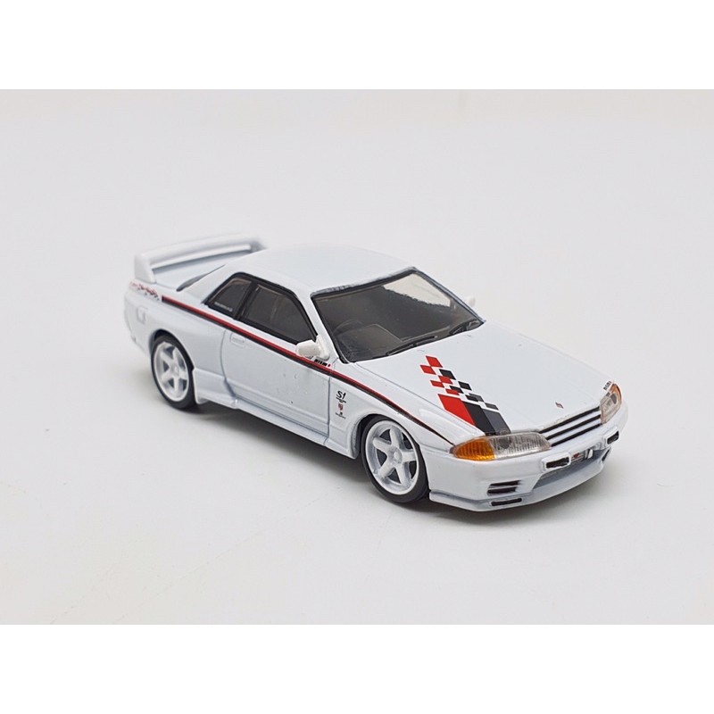 Xe Mô Hình Nissan Skyline GT-R (R32) Nismo S-Tune White RHD 1:64 MiniGT (Trắng)