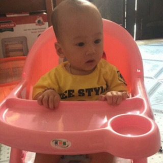 Ghế ăn dặm gấp gọn cho bé