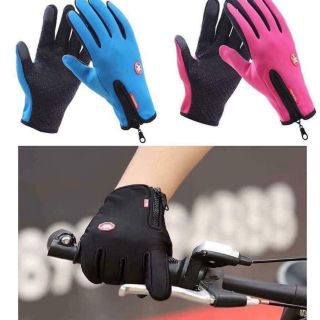 Gang tay chống nước có cảm ứng