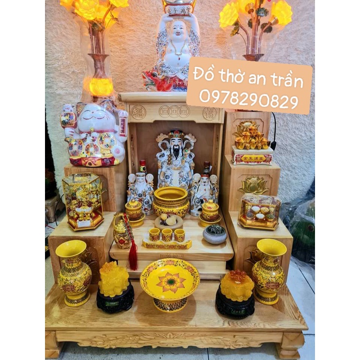 Bục tam cấp kê ban thần tài, khám thần tài, dát vàng hoa sen
