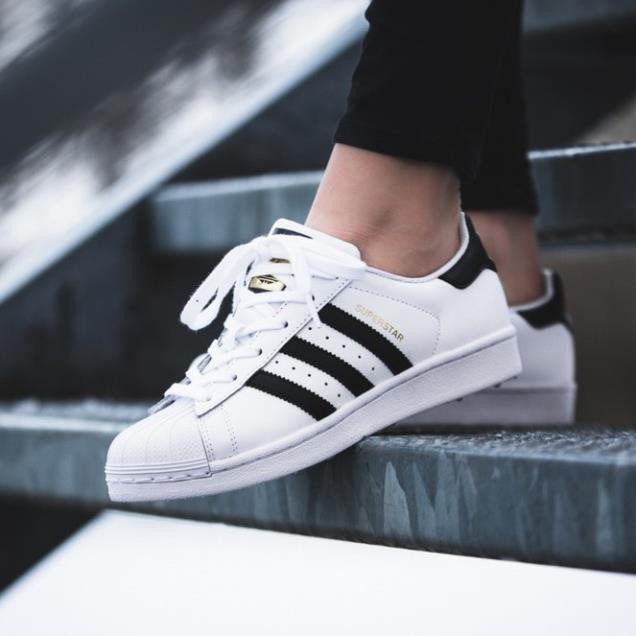 SẴN Giày Adidas Superstar trắng tem vàng new 100% real, full size BH 2 Năm 2020 New Có Sẵn . * ' :