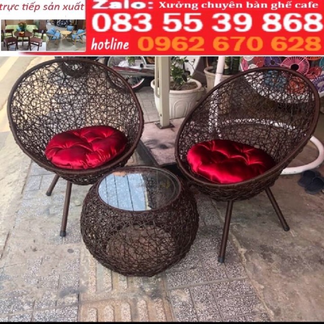 Bàn ghế ban công sân thượng ngồi thư giãn