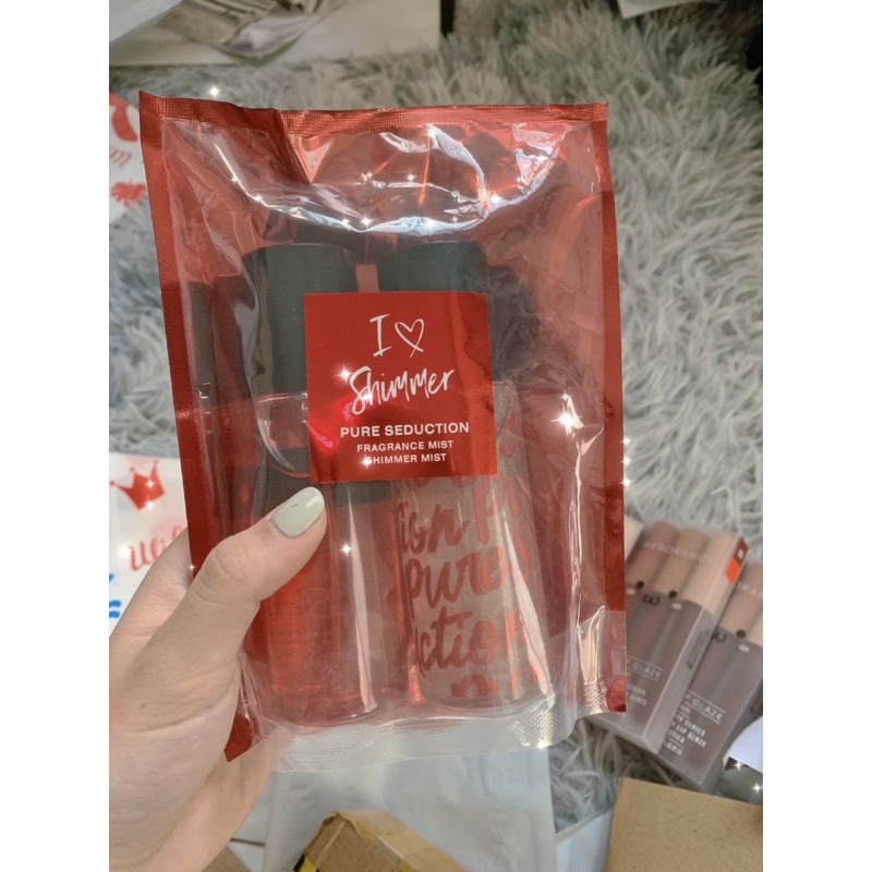 Set 2 chai xịt thơm Vic | BigBuy360 - bigbuy360.vn