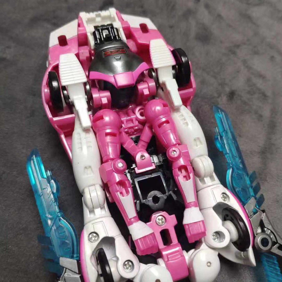 Transformers Airsie mới sẽ đóng gói đồ chơi biến hình King Kong RC sơn ngọc trai số lượng lớn G1 Thương mại điện tử