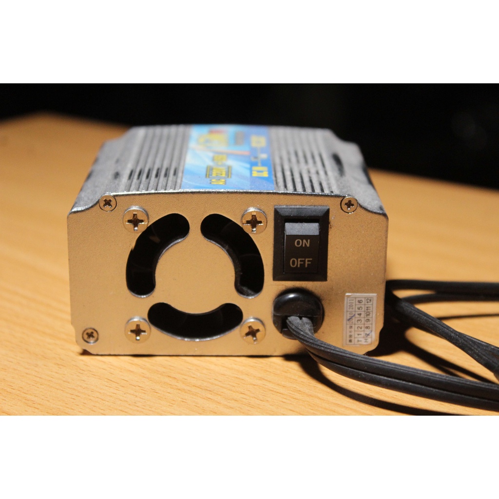 Kích điện inverter 150W 12VDC to 220VAC