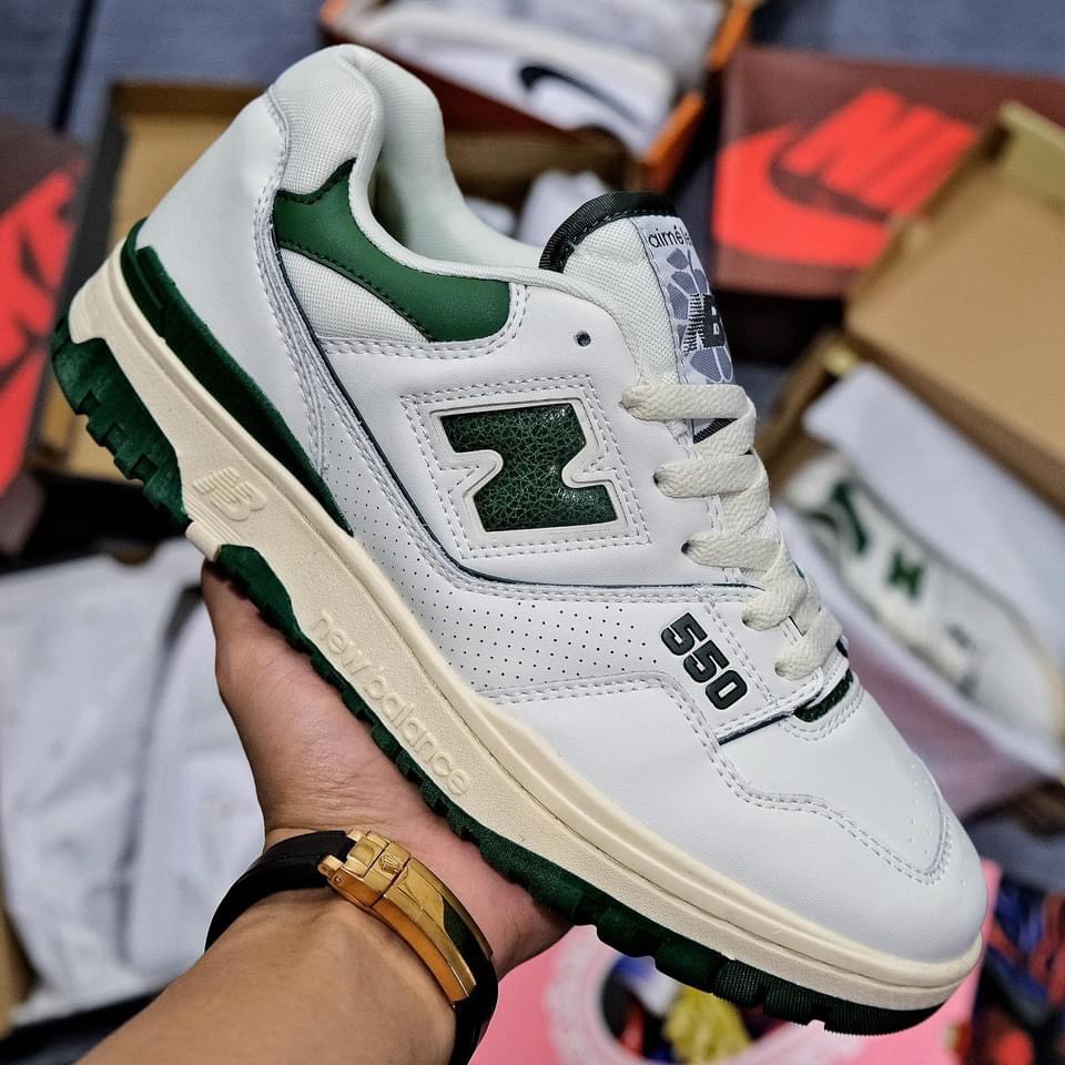Giày New Balance 550 da lộn đủ 3 màu green, navi, đen hàng S.C Trung, tặng box bảo vệ