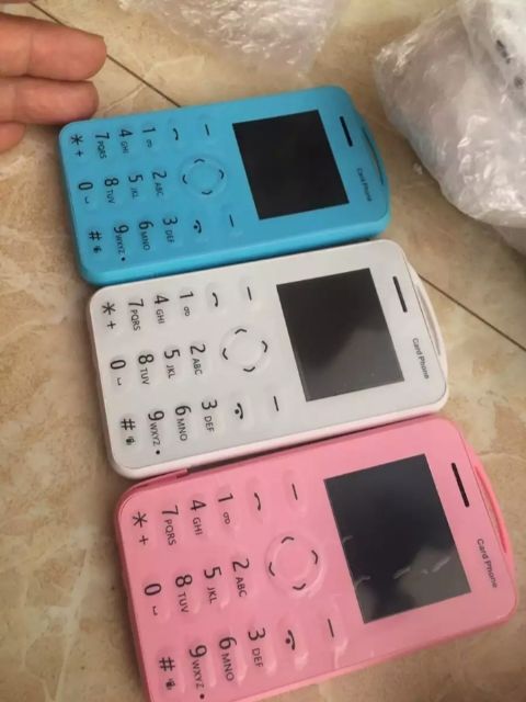 Điện thoại siêu nhỏ A5 mini 1sim ,siêu nhẹ tặng ốp lưng và đây đeo mới Fullbox  sim A5 mini màu trắng,xanh hồng mẫu L
