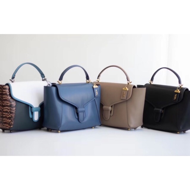 ⭕️ HÀNG SẴN - TÚI COACH DA COURIER CARRYALL 89172