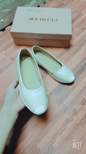 Giày slipon nữ | BigBuy360 - bigbuy360.vn