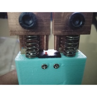 Tay Hàn Điểm Cell Pin Cân Lực