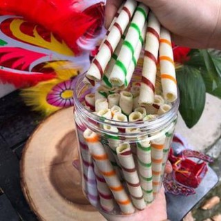Bánh ống quế màu - siêu hấp dẫn