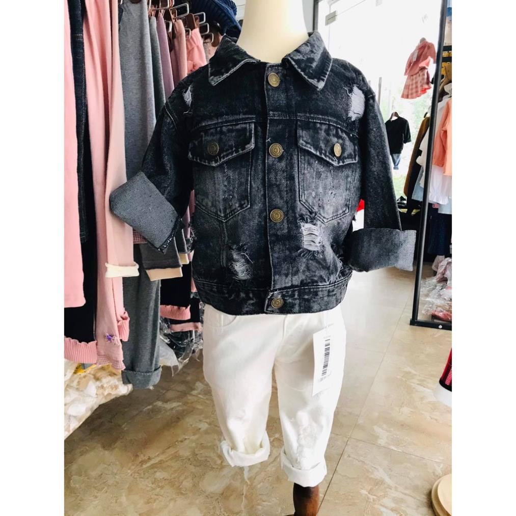 Áo khoác jeans rách cực ngầu cho bé trai