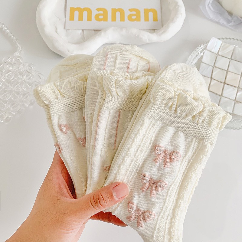 TL83 Tất vớ nữ cổ cao màu trắng dập nổi họa tiết nơ xinh LOLITA bánh bèo tiểu thư