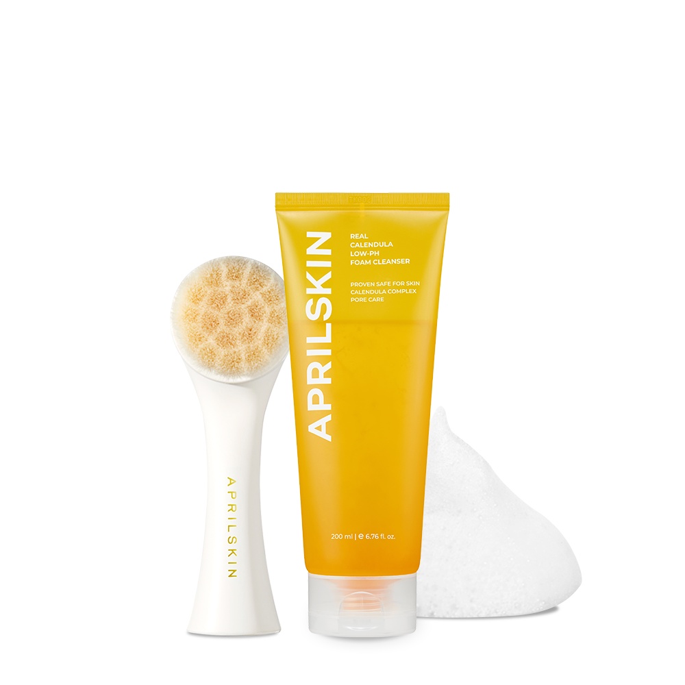 Sữa Rửa Mặt Tạo Bọt Dịu Nhẹ, Dưỡng Ẩm, Có pH Thấp APRILSKIN Real Calendula Foam Cleanser 200ml