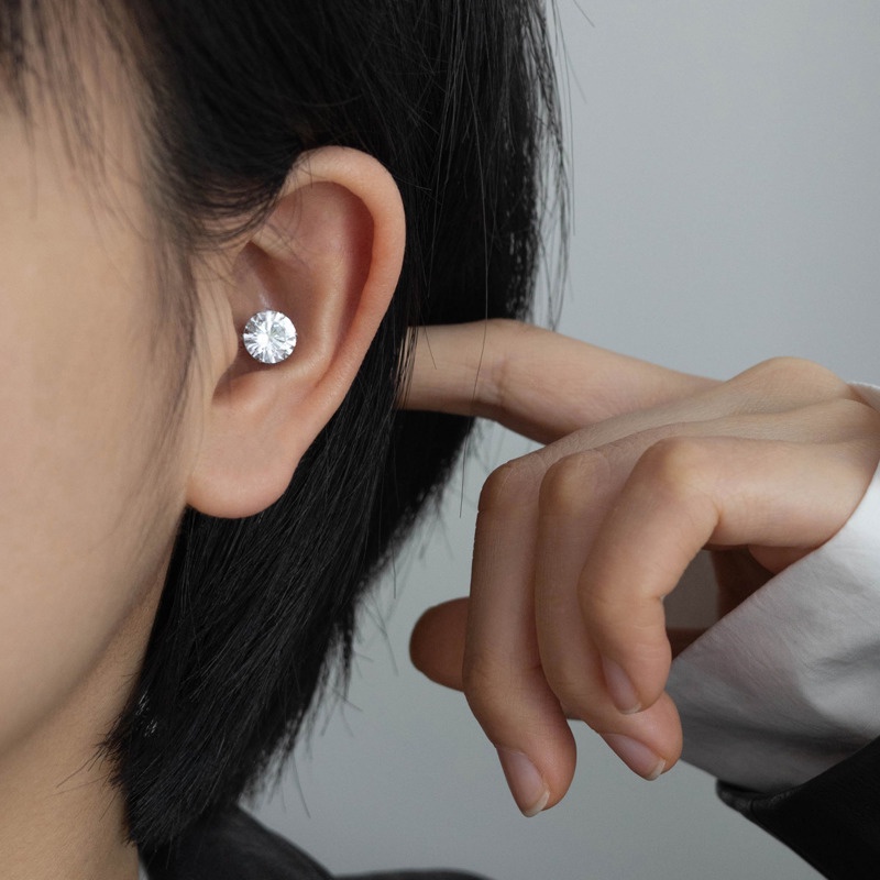 Khuyên Kẹp Tai Nam Châm Đính Đá zircon Đơn Giản Cho Nữ