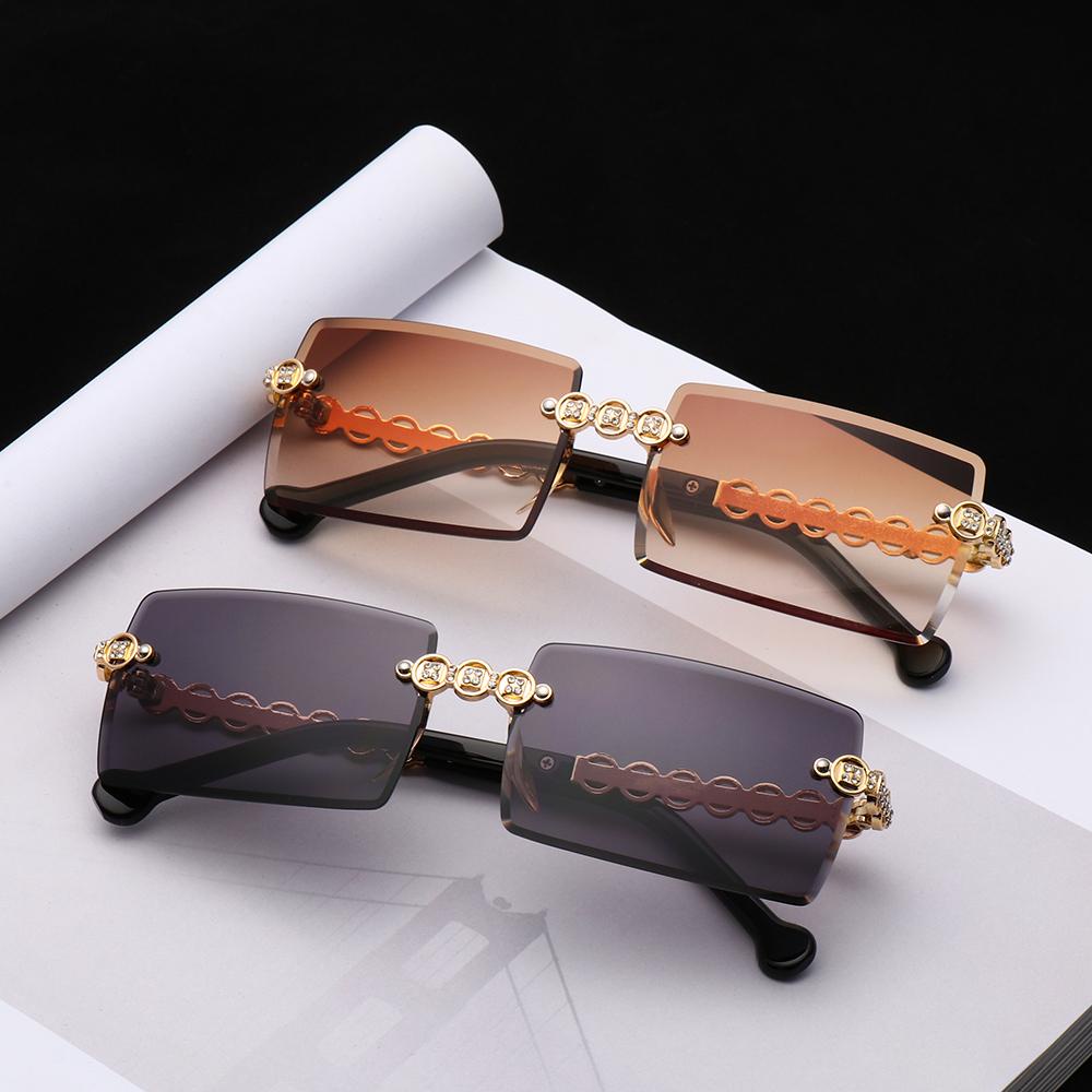 Kính Mát Hình Chữ Nhật Gọng Kim Loại Chống Tia UV400 Thời Trang Cho Nữ