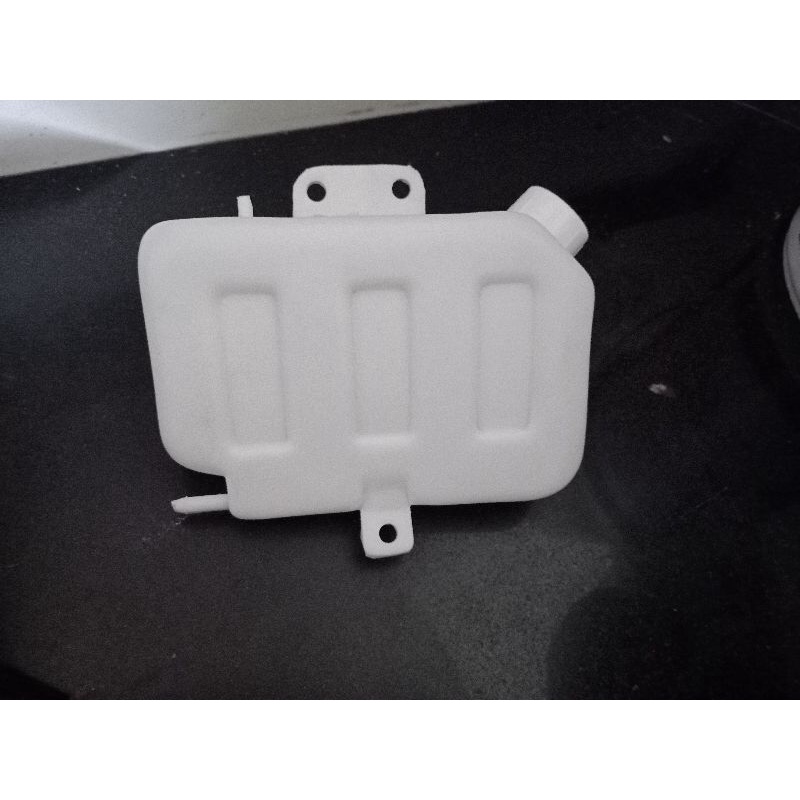Bình Nước Phụ Xe Tải Hyundai Mighty 2,Hyundai Pamax, Hyundai 3,5 Tấn, HD65, HD72