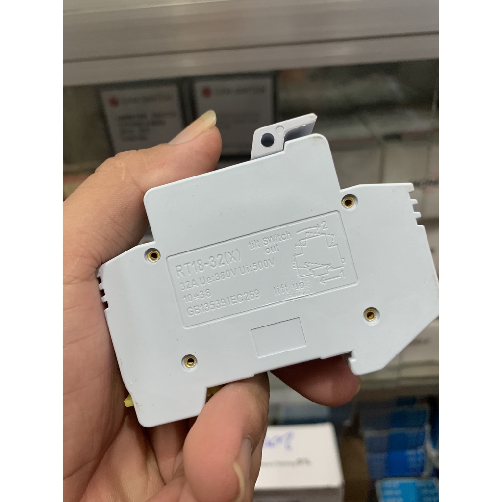 Bộ Cầu chì Omega OMG-FS32M RT18-32 2A 4A 5A 6A 10A 20A