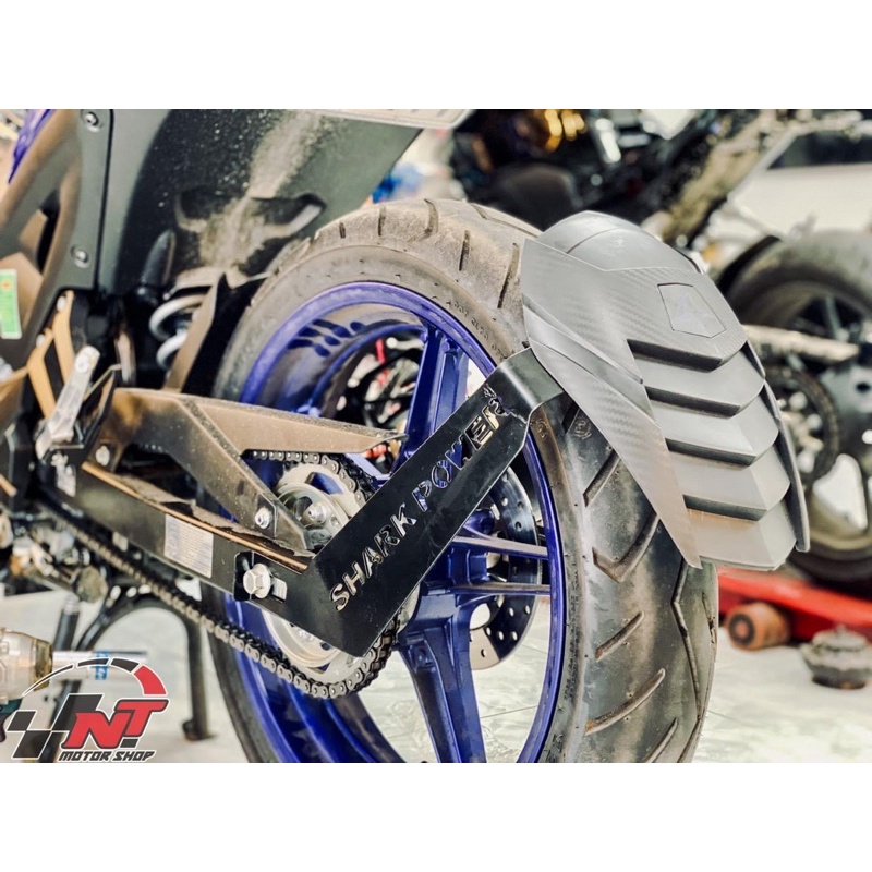 Chắn bùn Universe dùng cho mọi loại xe