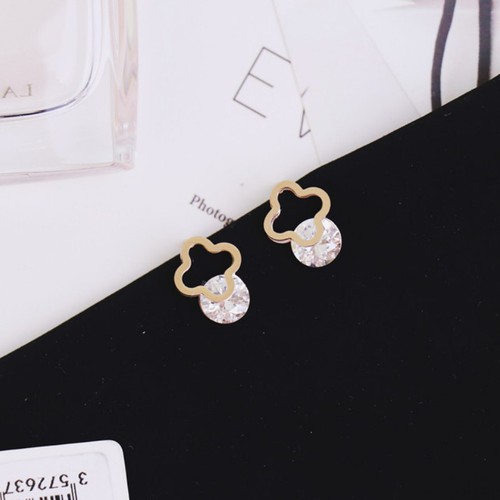 Bông Tai Cỏ 4 Lá Kẹp 1 Viên Đá Nhân Tạo Titan Ko Đen TT 3300