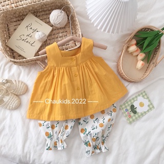 Bộ cổ vuông quần bo lửng bé gái