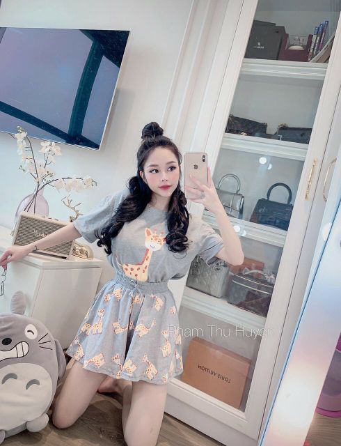 Set áo quần hình hươu | BigBuy360 - bigbuy360.vn