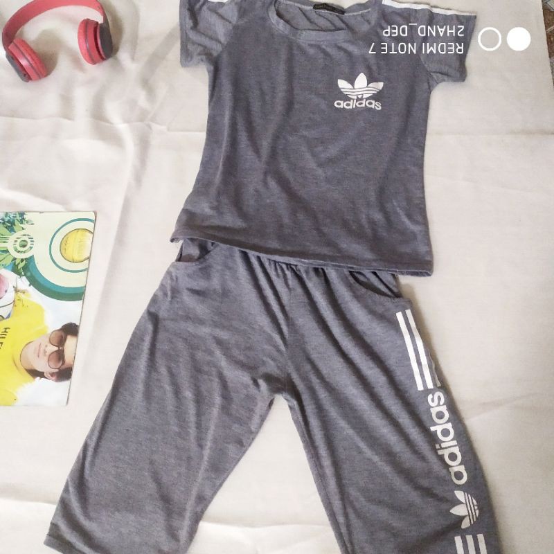 [2hand] Bộ đồ thể thao Adidas nữ size S