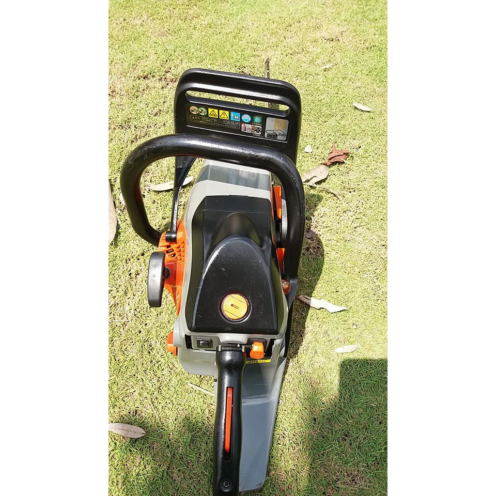 MÁY CƯA XÍCH HITACHI CS33EB TANAKA TCS33EB