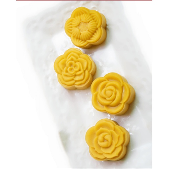 (50 gr)  Khuôn Trung Thu Hoa 5 lớp cánh Hoa Mã SP : C30
