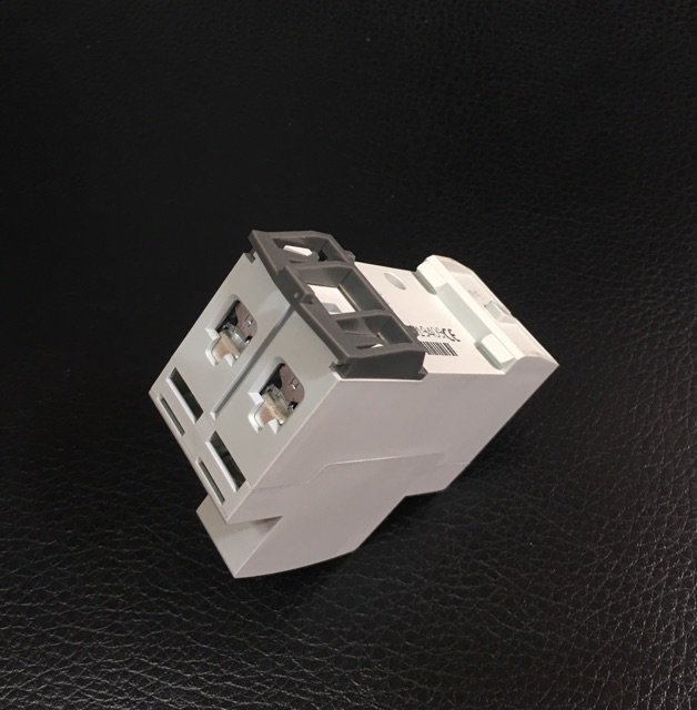 Cầu dao CB chống giật 32A - 63A Nival tự động