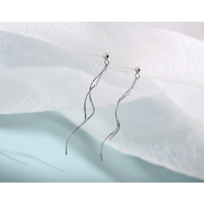 Bông tai dáng dài gợn sóng phối bi B22 Give.love shop bông tai đi dự tiệc