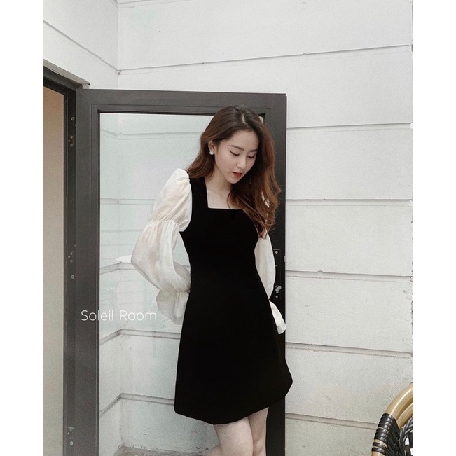 Váy nhung cổ vuông tay voan phồng xoè