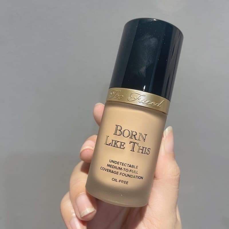 Kem nền Too Faced Born Like This - màu Pearl 10 Da sáng