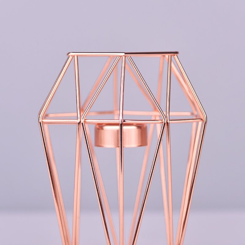 Chân Nến Bằng Sắt Phong Cách Bắc Âu Hiện Đại