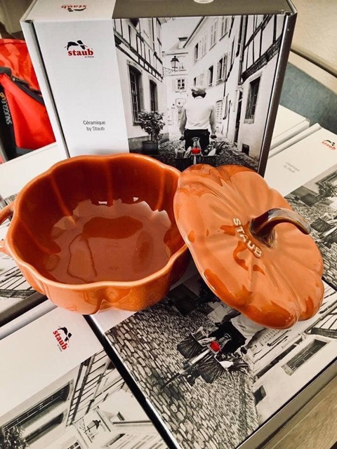 Âu sứ cà chua, bí ngô, atiso staub