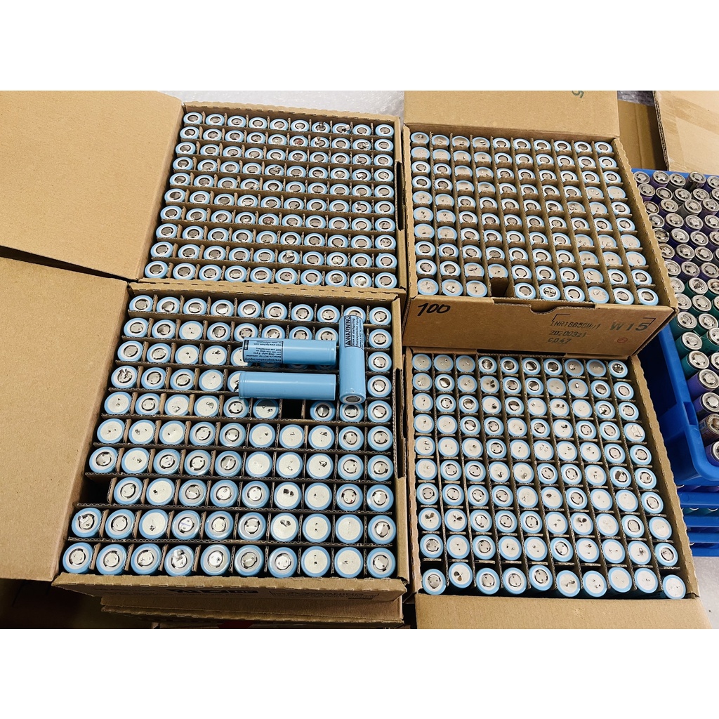 Pin LGMH1 CHEM mới 99%