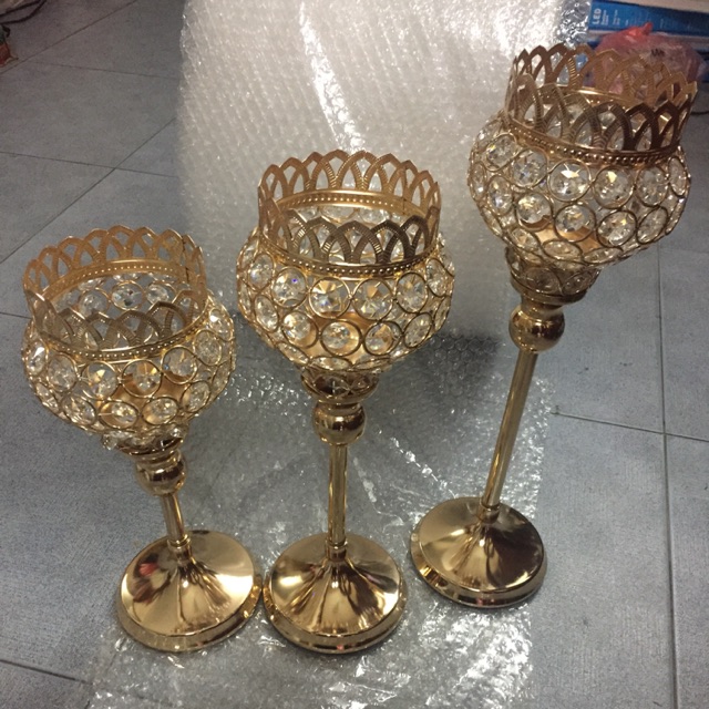 Chân nến bộ 3 cây đính đá tròn trang trí Huydecor