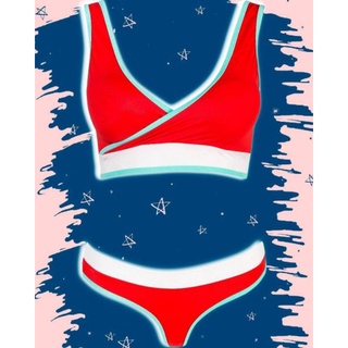 Đồ bơi đỏ 2 mảnh bikini lọt khe