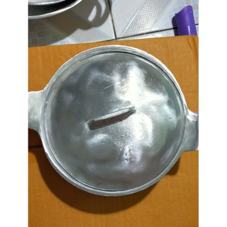 Nồi gang đúc kho tộ dk21cm đã mài bóng loáng