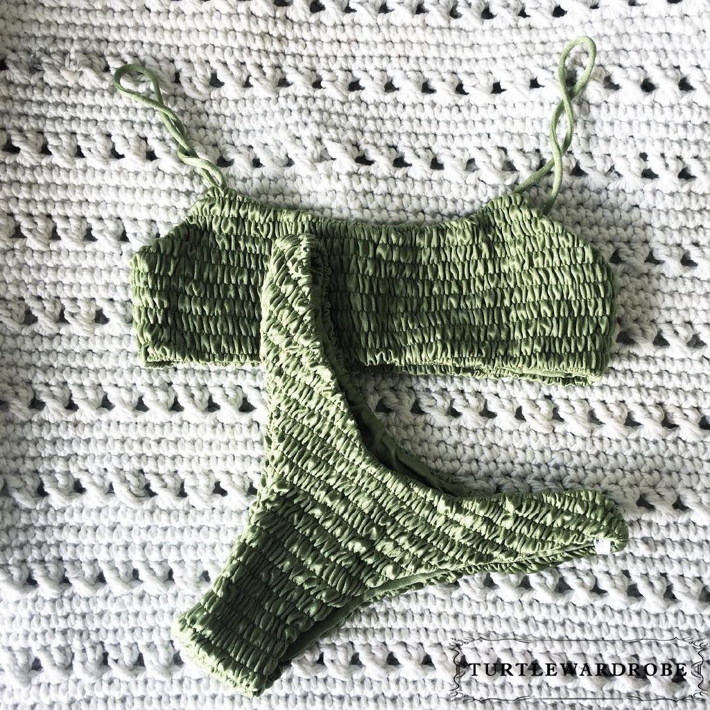 Bộ bikini 2 mảnh sợi vải to nhiều màu sắc độc đáo sang trọng dành cho nữ | BigBuy360 - bigbuy360.vn