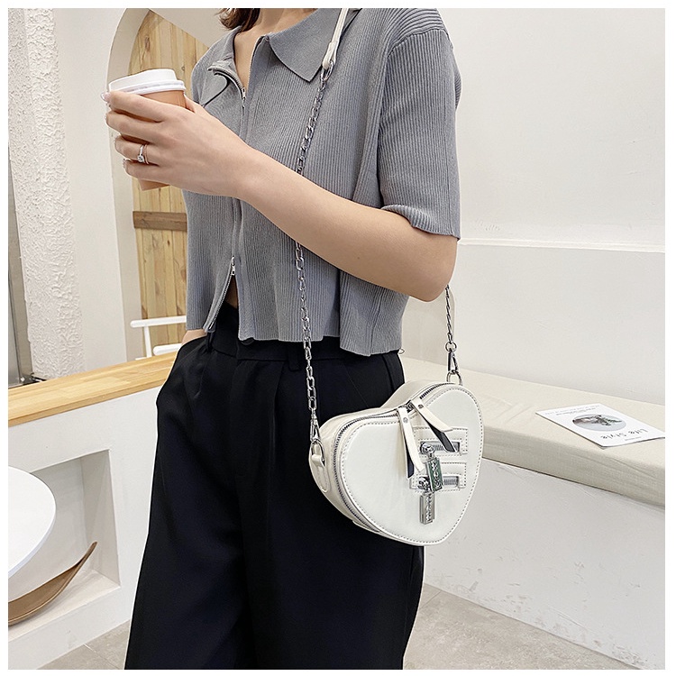 Túi Đeo JASMIN NOIR Chéo Da PU Hình Trái Tim Phối Dây Xích Thời Trang Cho Nữ