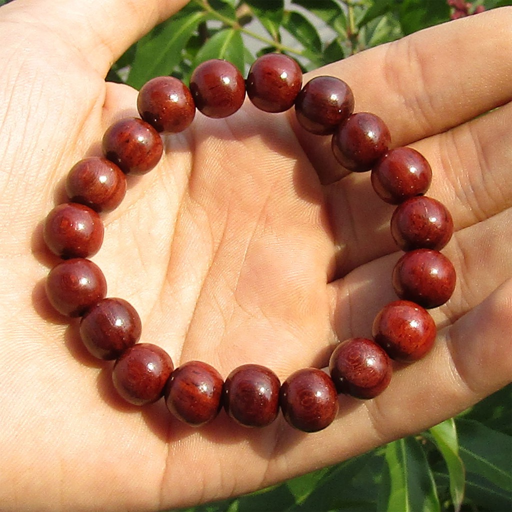 Vòng Tay Cẩm Đỏ