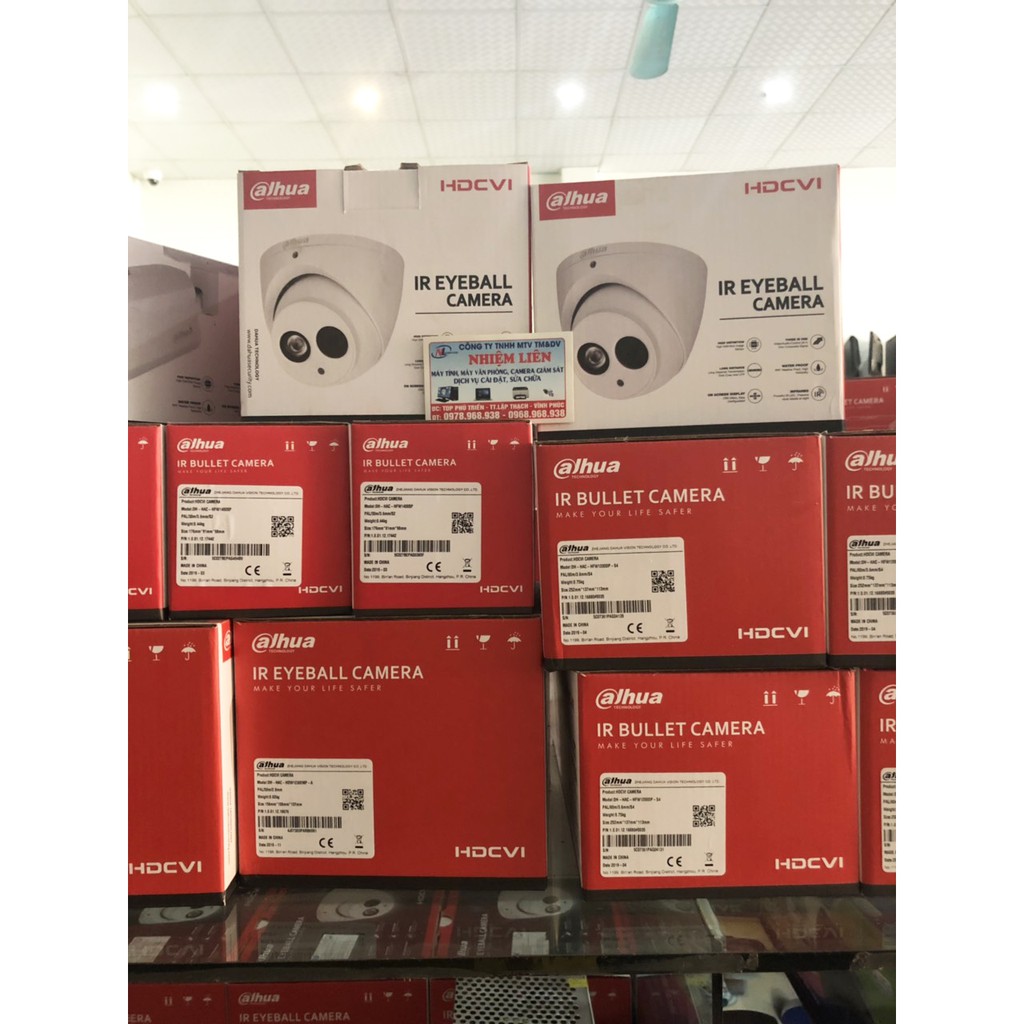 Camera hồng ngoại 4in1 𝐃𝐚𝐡𝐮𝐚 𝐇𝐀𝐂-𝐇𝐃𝐖𝟏𝟐𝟎𝟎𝐄𝐌𝐏-𝐀-𝐒𝟒 (CÓ MIC)