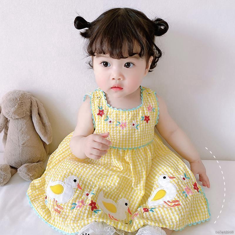 Đầm công chúa không tay thêu hình xinh xắn cho bé gái