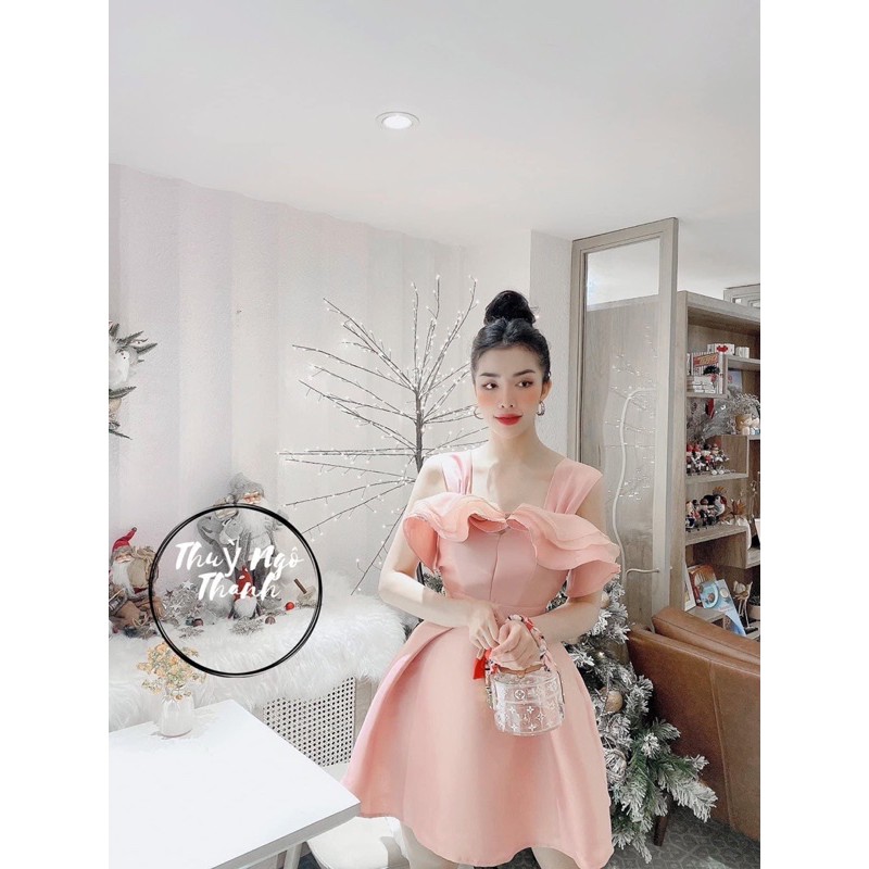 đầm tiệc trễ vai
